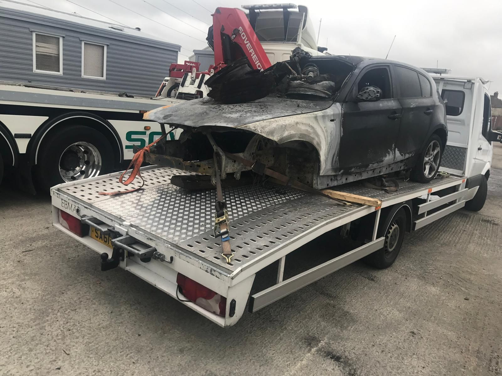 Who Pays for Car Recovery After an Accident?